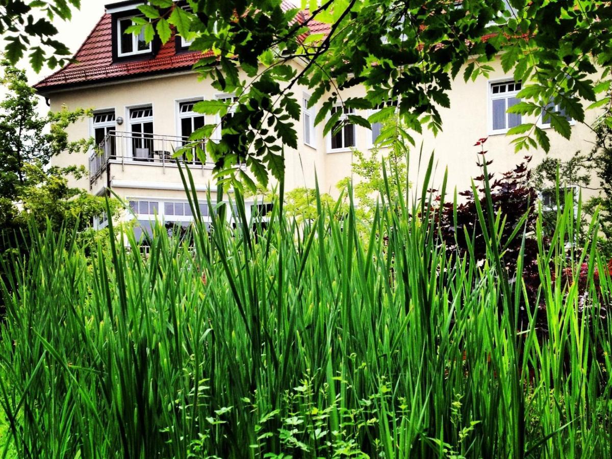 Germania Hotel Am Schlosspark Meyenburg  Eksteriør bilde